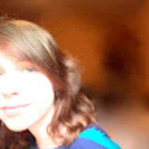 Meet your Posher, Becca